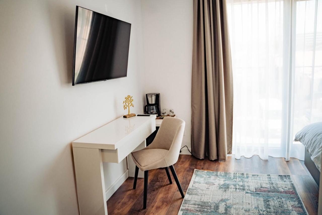 Hotel B4 Oradea Eksteriør bilde