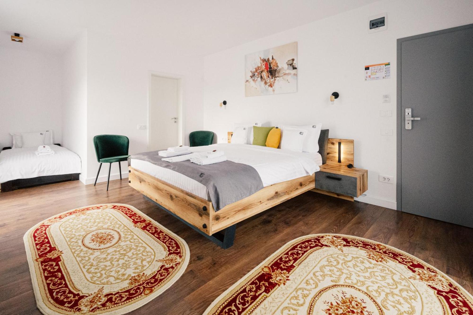 Hotel B4 Oradea Eksteriør bilde